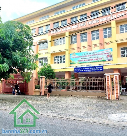 CHỈ 9,5 TỶ – SIÊU PHẨM HẺM NHỰA 7M – KHU VIP CỘNG HÒA – HOÀNG HOA THÁM (P.13, TÂN BÌNH) – 4 TẦNG – 4PN – SỔ CHUẨN * Nhà chính chủ gấp bán, vị trí cực hiếm.