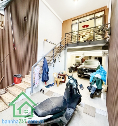 CHỈ 14,3 TỶ – NHÀ MẶT TIỀN KINH DOANH ĐƯỜNG NHỰA 10M – TRUNG TÂM TÂN PHÚ – 5 TẦNG – KHU BIỆT THỰ - 5PN, 5WC, gara để 2 ô tô  * Diện tích: 4.2 x 21,4m, công nhận 89.9m² 