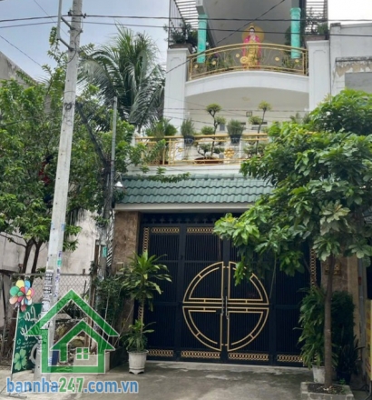 MẶT TIỀN HẺM 10M CÓ VỈA HÈ – NHÀ 3 TẦNG ĐẸP – LÊ VĂN QUỚI – NGÃ TƯ 4 XÃ – CHỈ NHỈNH 11 TỶ Vị trí siêu đẹp: 1 xẹt Lê Văn Quới, gần Ngã tư Bốn Xã – giáp Tân Phú