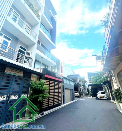 CHỈ 9,7 TỶ TL – KHU VIP TÂN PHÚ – HẺM XE TẢI 6M – 77.5M² – NHÀ MỚI 4 TẦNG – FULL NỘI THẤT CAO CẤP * DT: 5.25 × 15m = 77.5m² * Kết cấu: 1 trệt – 2 lầu – sân thượng.