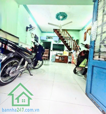 CHỈ 4,3 TỶ (TL) – HẺM 6M XE HƠI – NGAY BÌNH LONG – NGUYỄN SƠN – GIÁP TÂN PHÚ – 36M² – 2PN – 2WC Vị trí vàng – kết nối cực nhanh: Nằm giữa trục Bình Long – Nguyễn Sơn
