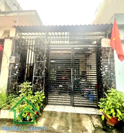 CHỈ 5,1 TỶ - MTKD ĐƯỜNG XE TẢI – NHÀ CẤP 4 TIỆN KINH DOANH, CHO THUÊ – 66M² – NGAY GÒ XOÀI – LÊ VĂN QUỚI – GIÁP TÂN PHÚ – SỔ HỒNG RIÊNG.  Nhà mặt tiền đường lớn. 