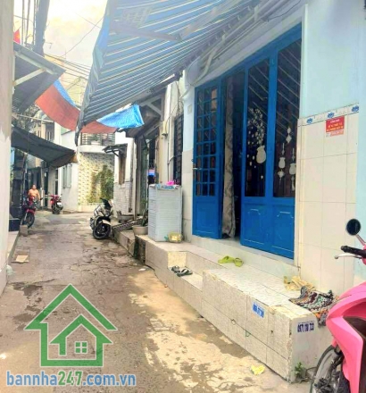 CHỈ 4 TỶ – CHỦ ĐI ĐỊNH CƯ CẦN BÁN NHÀ CẤP 4 ĐẸP – ĐƯỜNG VẠN KIẾP, PHÚ NHUẬN - Diện tích: 41,1m2 (4.1 x 11)m – sổ riêng từng lô, vuông vức, không lỗi phong thủy.
