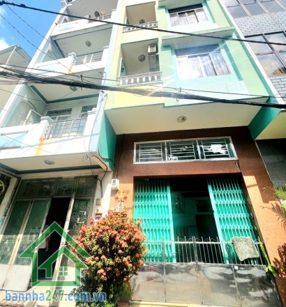 CHỈ 9,6 TỶ TL – HXH THÔNG – TRUNG TÂM QUẬN 11 – DÒNG TIỀN ỔN ĐỊNH - 7 PN 4 WC • Diện tích: 3.7m x 12m • Diện tích sử dụng: ~143m² • Kết cấu: 1 trệt – 3 lầu BTCT • Công năng: 7 PN – 4 WC • Có giếng trời lớn giữa nhà, thoáng sáng tự nhiên • Nhà đang cho thu