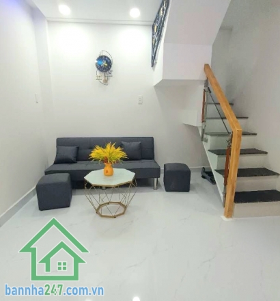 CHỈ 2,55 TỶ TL – NHÀ MỚI Ở NGAY – 2PN 2WC – HẺM SẠCH THOÁNG – TÂN PHÚ * DT sử dụng: 42m² * 2 Phòng ngủ * 2 WC * Ban công rộng thoáng * Cầu thang đúc chắc chắn