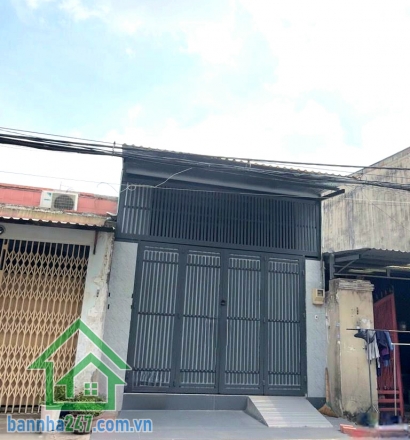 CHỈ 9,9 TỶ - HIẾM – SIÊU PHẨM THOẠI NGỌC HẦU – TÂN PHÚ - KINH DOANH – VĂN PHÒNG CÔNG TY ĐỈNH – DT LỚN 115M²  Diện tích: 4 x 28,5m – 115m² – nở hậu nhẹ, sổ đẹp
