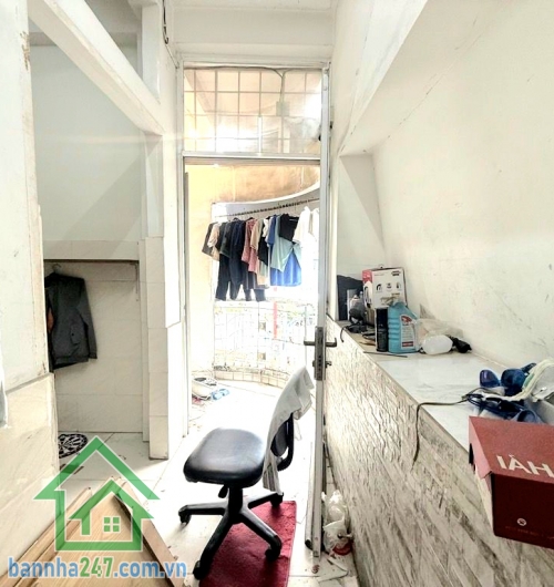 CHỈ 2,35 TỶ – CĂN HỘ BÀU CÁT – MẶT TIỀN ĐỒNG ĐEN – LÔ GÓC THOÁNG - 2PN – 1WC • Diện tích: 40m² (4 x 10m) - 2PN – 1WC • Căn góc – thoáng mát, nhiều ánh sáng tự nhiên