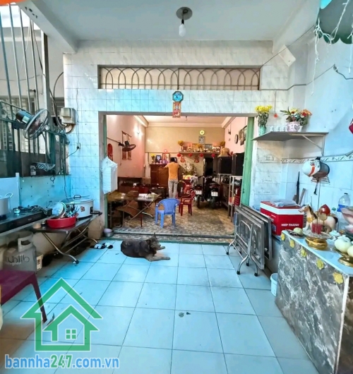 MTKD TÂN PHÚ – KHU BÀN CỜ – GIÁ TỐT CHỈ 10,29 TỶ DT: 4x20.3m (81.4m² CN). Nhà 3 tầng, tổng 8PN – 8WC. Đường nhựa 10m, thuận tiện mở văn phòng, spa, CHDV, buôn bán.