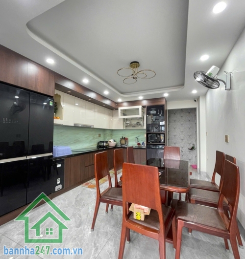 CHỈ 6,5 TỶ – SIÊU PHẨM CUỐI TÂN KỲ TÂN QUÝ – 5 PHÚT ĐẾN AEON TÂN PHÚ – NHÀ 5 TẦNG ĐẸP LUNG LINH 