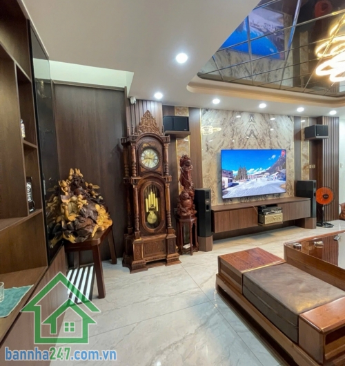 CHỈ 6,5 TỶ – SIÊU PHẨM CUỐI TÂN KỲ TÂN QUÝ – 5 PHÚT ĐẾN AEON TÂN PHÚ – NHÀ 5 TẦNG ĐẸP LUNG LINH 