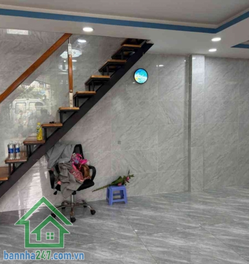 CHỈ 5,7 TỶ – HXH ĐOÀN GIỎI – TÂN SƠN NHÌ – CÁCH AEON TÂN PHÚ VÀI BƯỚC CHÂN - DT: 4 x 12 (NỞ HẬU) 2 TẦNG
