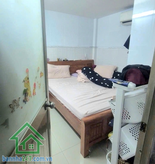 CHỈ 4,65 TỶ – HẺM 5M THÔNG THOÁNG – NGAY LÔ TƯ, GÒ XOÀI – NHÀ 2 TẦNG – NGANG 4M NỞ HẬU