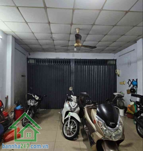 NHỈNH 12 TỶ - 105M² MẶT TIỀN KINH DOANH – NGAY NGÃ TƯ ÂU CƠ & LẠC LONG QUÂN – 3 TẦNG KIÊN CỐ – 3 PN - 3 WC