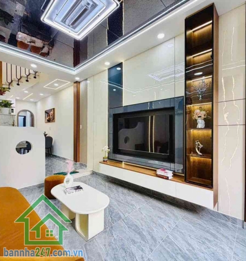 CHỈ 5,25 TỶ - NHÀ MỚI XÂY ĐẸP - HẺM XE HƠI - SÁT MẶT TIỀN HOÀNG BẬT ĐẠT - GẦN TRƯỜNG CHINH, GA T3 - 4 PN - 3WC