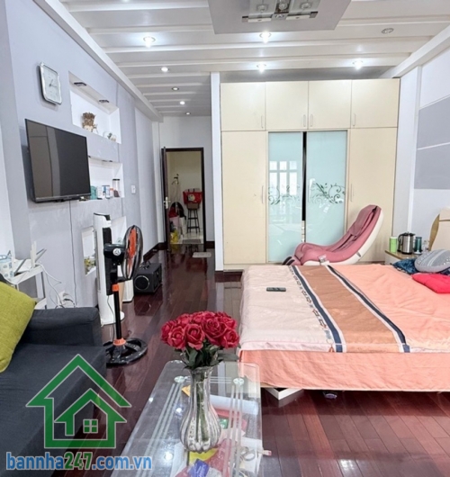 CHỈ 12,6 TỶ - Ô TÔ ĐỖ CỬA - CÁCH MẶT TIỀN TRƯỜNG SA CHỈ 10M - P. NHIÊU LỘC (QUẬN 3) - NHÀ 4 TẦNG BTCT NỞ HẬU - 48M²