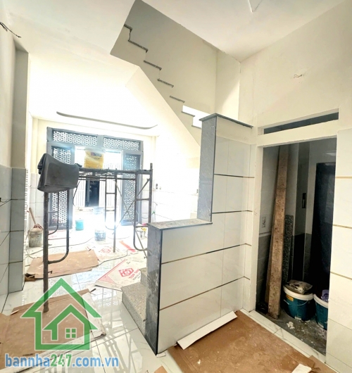 CHỈ 3,95 TỶ - HÀNG HIẾM KHU GÒ XOÀI - NHÀ MỚI 2 TẦNG - HẺM 5M - DỌN VÀO Ở NGAY - 2PN - 2WC