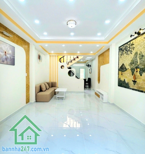 CHỈ 6,35 TỶ - SIÊU PHẨM 2 MẶT TIỀN - HXH 8M - Ô TÔ NGỦ TRONG NHÀ - NHÀ ĐẸP DỌN VÀO Ở NGAY - VỊ TRÍ HI.ẾM KHU LÝ THÁNH TÔNG - DT: (4 X 12) - 2 TẦNG - 2PN - 2WC