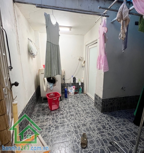 CHỈ 4,5 TỶ (TL) - BÁN GẤP NHÀ 3 TẦNG CHIẾN LƯỢC - SÁT KHU TÊN LỬA - HẺM XE HƠI 5M - 55M² - 3PN - 2WC