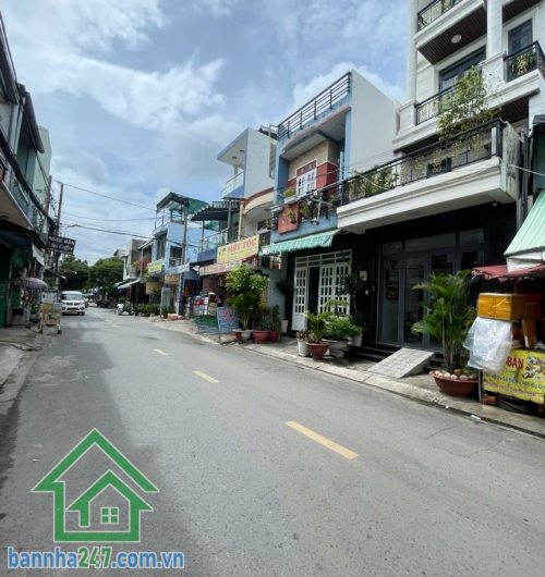 CHỈ 9 TỶ TL - SIÊU PHẨM TÂN KỲ TÂN QUÝ - NHÀ 4 TẦNG LUNG LINH - ĐƯỜNG NHỰA 15M CÓ LỀ - VỪA Ở VỪA KINH DOANH - DÒNG TIỀN HƠN 20 TRIỆU/THÁNG