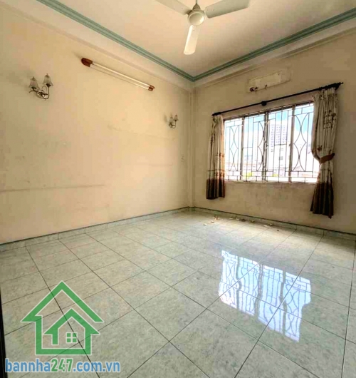CHỈ 15,7 TỶ - SIÊU PHẨM TÂN BÌNH - HẺM XE HƠI 8M THÔNG ÂU CƠ - 5 TẦNG KIÊN CỐ - NGANG 4M DÀI 20M - TIỀM NĂNG KHAI THÁC CAO