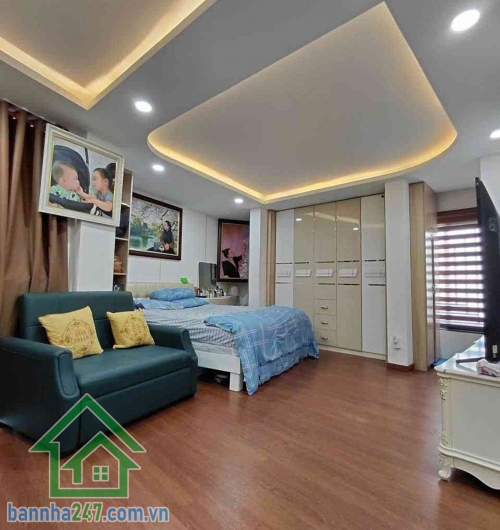NHÀ ĐẸP HẺM XE TẢI ĐỒNG HỒ – NGANG HƠN 6M HIẾM GẶP – Ở NGAY – KINH DOANH TỐT – CHỈ 6,4 TỶ TL