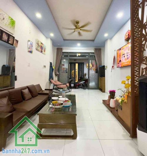 NHÀ MỚI ĐẸP THẬT SỰ - TÂN KỲ TÂN QUÝ  – 4 TẦNG – 4 PN - 3WC – Ô TÔ ĐỖ CỬA – 40M² (4 x 10M) – CHỈ 5,45 TỶ