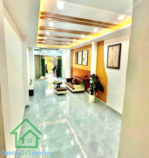 CHỈ 7,5 TỶ - ĐƯỜNG 5M XE TẢI ĐỖ CỬA – GẦN UBND QUẬN TÂN PHÚ - 64M² – 4 TẦNG – GÓC 2 MẶT TIỀN KINH DOANH – HẾT LỘ GIỚI
