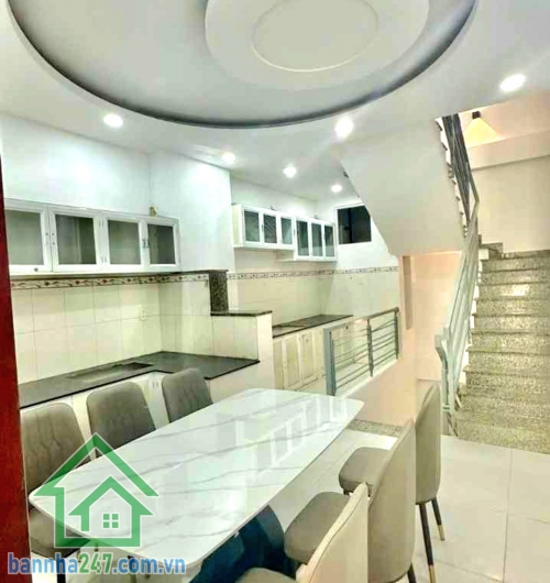 CHỈ 7,5 TỶ - ĐƯỜNG 5M XE TẢI ĐỖ CỬA – GẦN UBND QUẬN TÂN PHÚ - 64M² – 4 TẦNG – GÓC 2 MẶT TIỀN KINH DOANH – HẾT LỘ GIỚI
