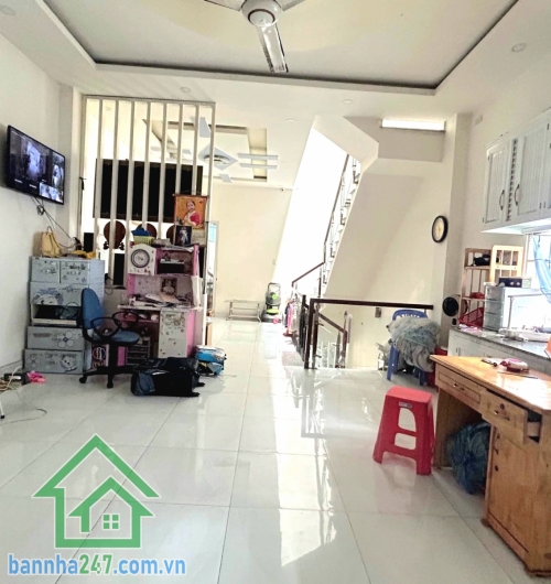 CHỈ 8,5 TỶ TL – 91M² (5,1 x 18) – 4 TẦNG – XE TẢI ĐỖ CỬA – BÌNH TÂN – SẴN KHUNG THANG MÁY – CÓ THỂ CẢI TẠO THÊM 2PN
