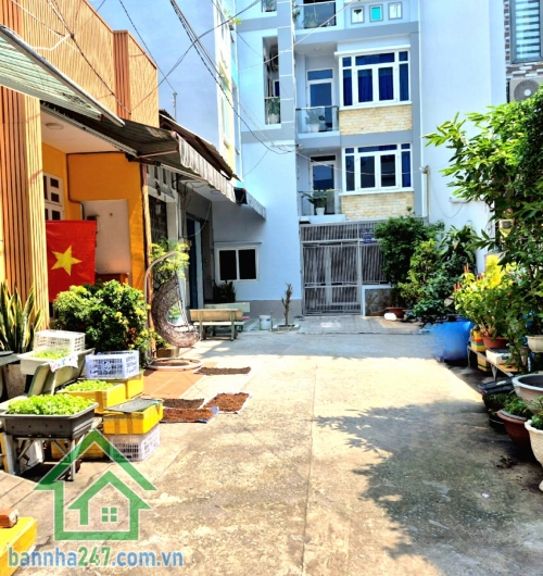 CHỈ 5,25 TỶ – HẺM Ô TÔ – ĐÔ ĐỐC CHẤN – TÂN SƠN NHÌ – 70M² – NHÀ SẠCH ĐẸP, VÀO Ở NGAY
