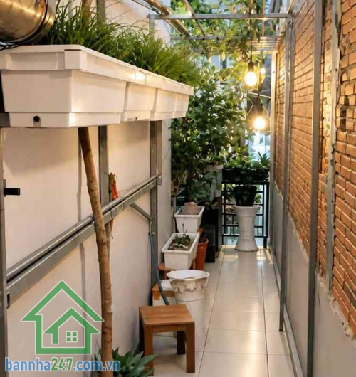 CHỈ 3,3 TỶ – NGAY BÙI THẾ MỸ – NHÀ MỚI Ở NGAY – HẺM 6M XE TẢI TỚI CỬA - DT: (3,9 x 6.5) 2 TẦNG – 2PN – 3WC