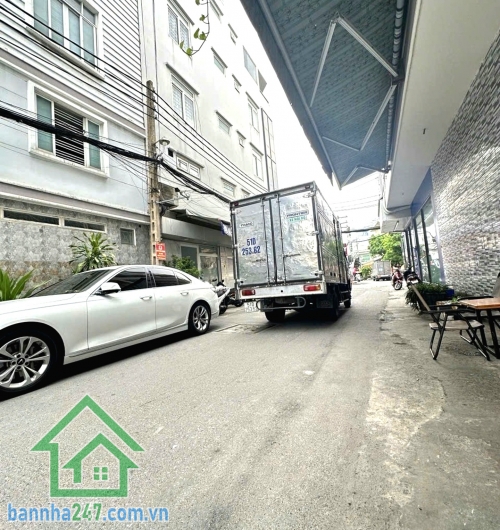 CHỈ 6,39 TỶ THƯƠNG LƯỢNG – NGANG HƠN 8M – NHÀ ĐẸP 2 TẦNG – TẶNG NỘI THẤT – XE HƠI ĐỖ CỬA – TRUNG TÂM TÂN BÌNH