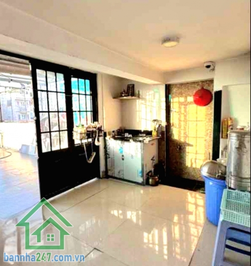 CHỈ 14 TỶ – HẺM NHỰA 8M – SÁT MẶT TIỀN HOÀNG VĂN THỤ – 5 TẦNG – 3PN – 4WC – VỪA Ở VỪA KINH DOANH