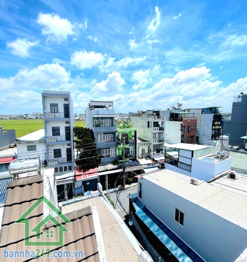 CHỈ 11,5 TỶ – NGUYỄN VĂN CÔNG – GẦN SÂN BAY – CĂN GÓC 2 MẶT – 73M² – 4 TẦNG – 5PN – 6WC - NỞ HẬU