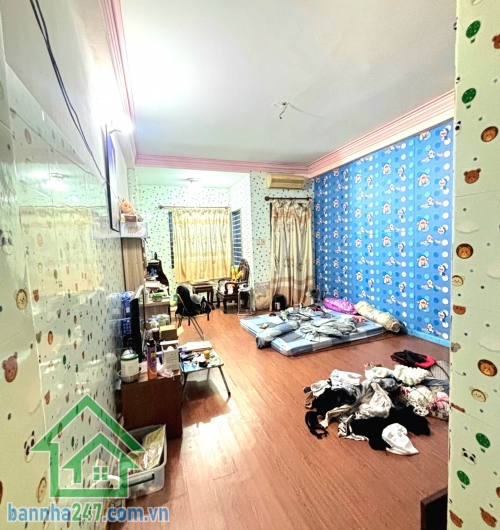 CHỈ 15,9 TỶ – MTKD NGUYỄN MINH HOÀNG – KHU K300 – 80M² – 4 TẦNG – 5PN – 5WC – DÒNG TIỀN ỔN ĐỊNH