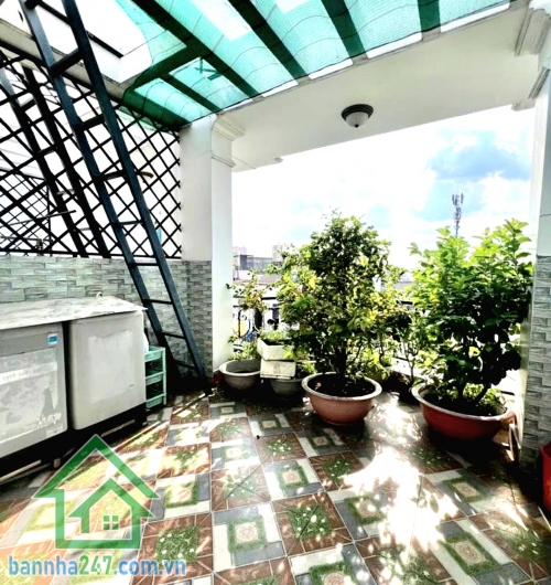 CHỈ 7,5 TỶ – SIÊU PHẨM 5 TẦNG – HẺM NHỰA 8M – ĐƯỜNG SỐ 18B – SÁT TÂN PHÚ – 65M² – 5PN – 6WC