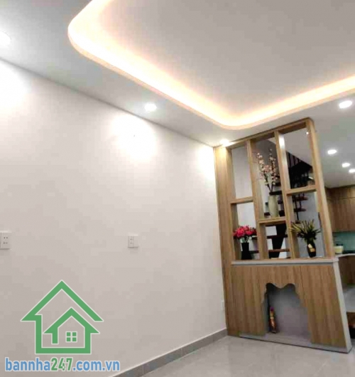 CHỈ 5,2 TỶ – HXH – NHÀ ĐẸP TÂN PHÚ – DT: 44M² (4 x 11) - 2 TẦNG - NGAY CỔNG TRƯỜNG TRÍ ĐỨC – SÁT CELADON CITY 