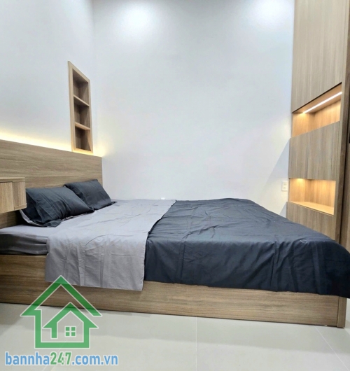 CHỈ 5,15 TỶ TL – HXH – ÂU CƠ – P. BẢY HIỀN – 40M² – 2 TẦNG – 3PN – NHÀ MỚI Ở NGAY * Diện tích: 40m².
