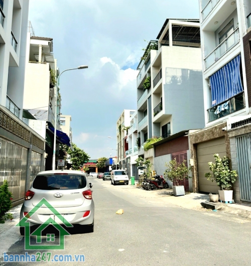 CHỈ 7,35 TỶ – ĐƯỜNG 6M – NHÀ ĐÚC BTCT 2 TẦNG – SÁT ĐẦM SEN – 4x17M – 3PN – 2WC