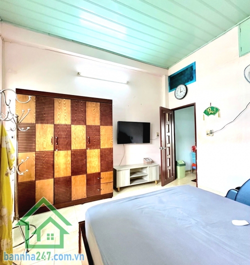 CHỈ 7,35 TỶ – ĐƯỜNG 6M – NHÀ ĐÚC BTCT 2 TẦNG – SÁT ĐẦM SEN – 4x17M – 3PN – 2WC