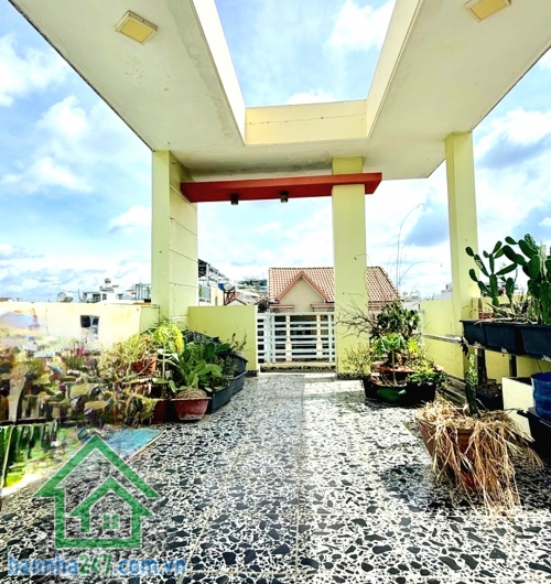 CHỈ 9,99 TỶ – NHÀ MẶT TIỀN KHU HỌ LÊ – 60M² – 5 TẦNG – 4PN – Ô CHỜ THANG MÁY – TIỆN KINH DOANH