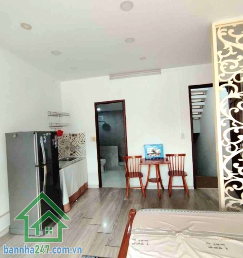 CHỈ 13,5 TỶ – HXH 5M THẲNG 1 TRỤC – 3 CĂN RA MẶT TIỀN – 76M² – 4 TẦNG  BTCT - 7PN - 7WC – DÒNG TIỀN 30TR/THÁNG