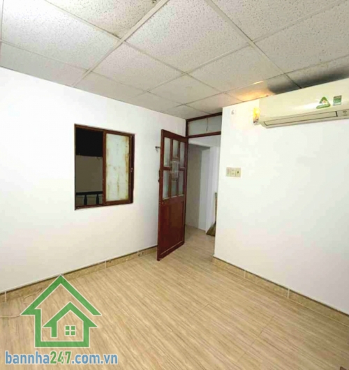 CHỈ 5,2 TỶ – KHU CHỢ VẢI TÂN PHÚ – 3 TẦNG – XE HƠI ĐỖ CỔNG – 32M² – HI.ẾM NH.À B.ÁN