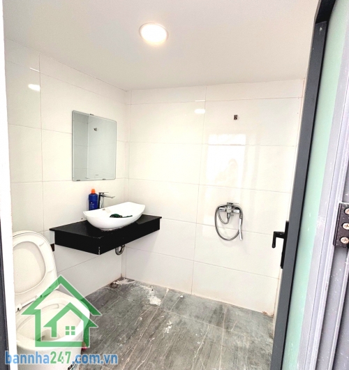 9,99 TỶ – NGUYỄN VĂN YẾN TÂN PHÚ – HẺM XE TẢI 8M – 68M² – 4 TẦNG BTCT – 6PN – 5WC – SẴN DÒNG TIỀN