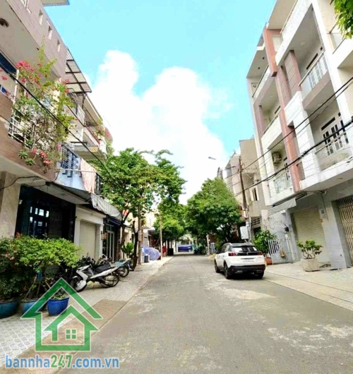 CHỈ 11 TỶ (TL) – MT NỘI BỘ ĐƯỜNG 12M – PHAN ĐÌNH PHÙNG TÂN PHÚ – 68M² – 4 TẦNG BTCT 4 PN - 5WC – DTSD 225M²