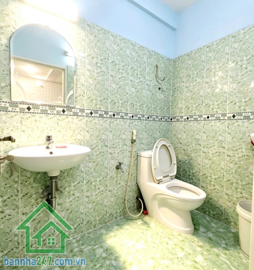 CHỈ 6,5 TỶ – MẶT TIỀN XUÂN HỒNG – TRƯỜNG CHINH – 63,8M² – 3 TẦNG – 3PN - 3WC