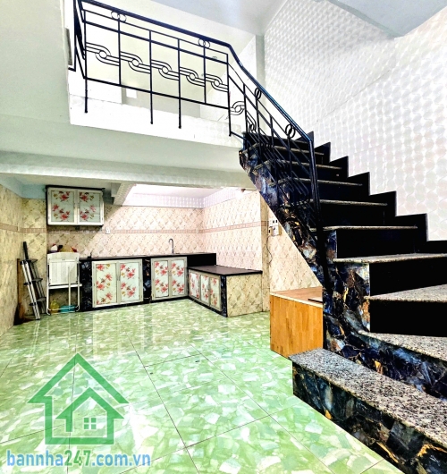 CHỈ 6,5 TỶ – MẶT TIỀN XUÂN HỒNG – TRƯỜNG CHINH – 63,8M² – 3 TẦNG – 3PN - 3WC