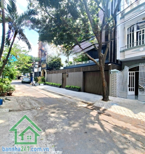HẺM Ô TÔ TRÁNH 6M – VÀI CĂN RA MẶT TIỀN – NHÀ 2 TẦNG ĐÚC BTCT – 4 PN – SỔ VUÔNG VỨC - 85M² (4 x 21) - 12,2 TỶ