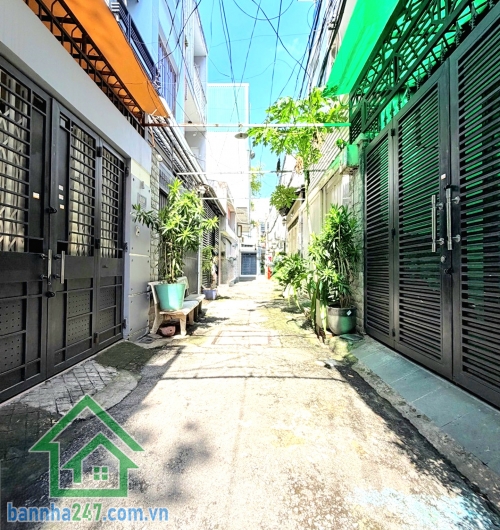CHỈ 4,45 TỶ THƯƠNG LƯỢNG – NHÀ 2 TẦNG – 49M² – 2 PHÒNG NGỦ – HẺM 3,5M