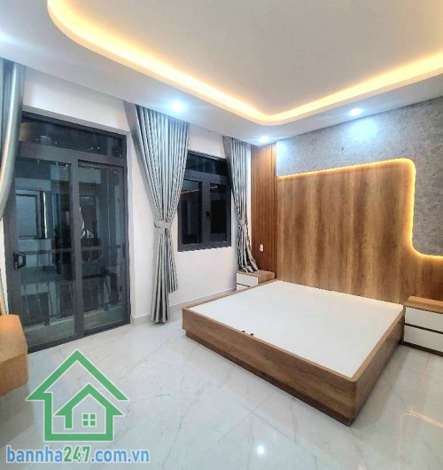 CHỈ 7,6 TỶ – NHÀ 5 TẦNG – NGANG 4,3M – 6 PHÒNG NGỦ – HẺM XE HƠI – GẦN BỆNH VIỆN BÌNH TÂN
